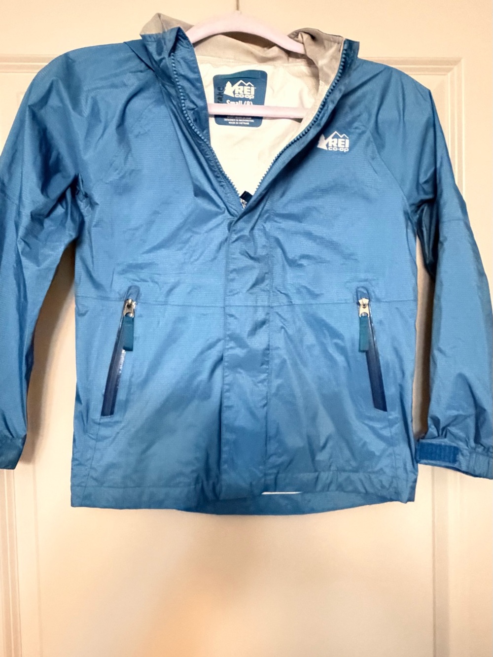 REI Light Blue Women's Packable Hooded Rain Jacket
